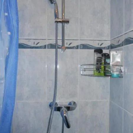 Schoenes Mit Grossen Pool 250 M Vom Balaton Balatonmáriafürdő